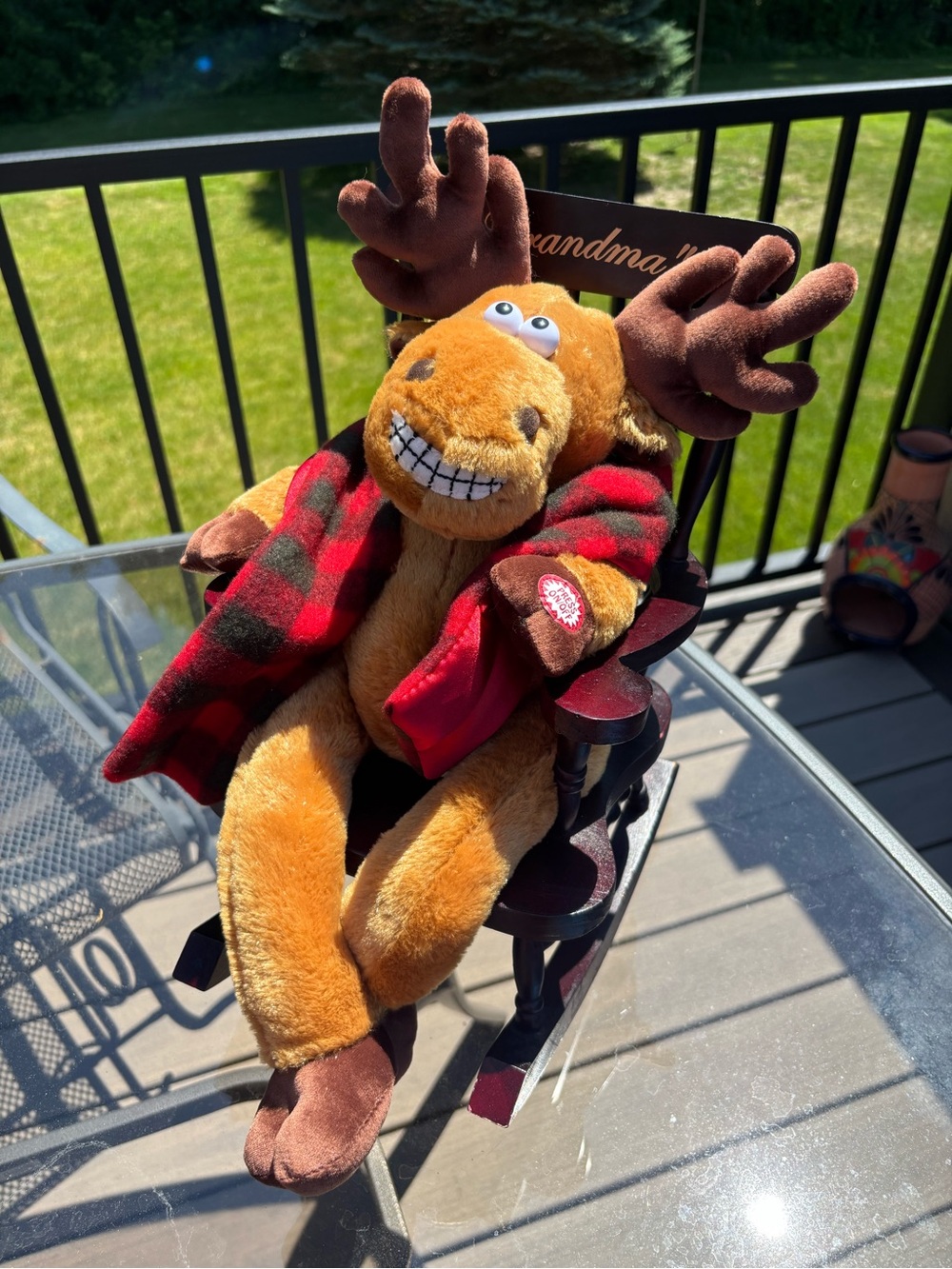 Grandma Got Run Over By Reindeer Plush Music Moving Rocking Chair DanDee Tested